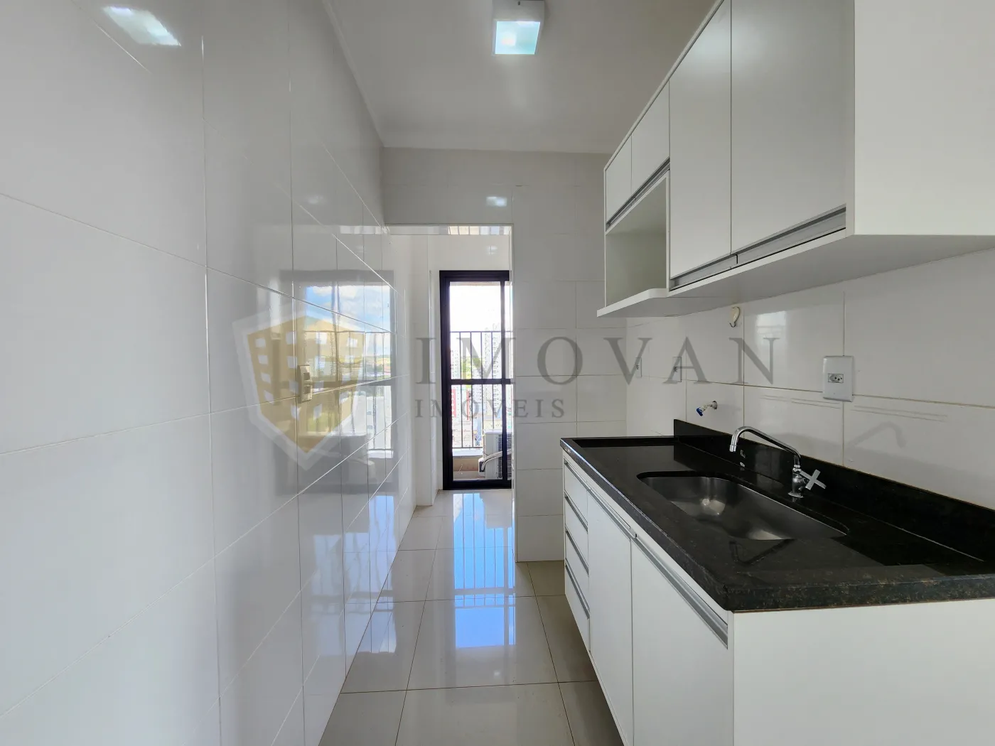 Comprar Apartamento / Padrão em Ribeirão Preto R$ 310.000,00 - Foto 2