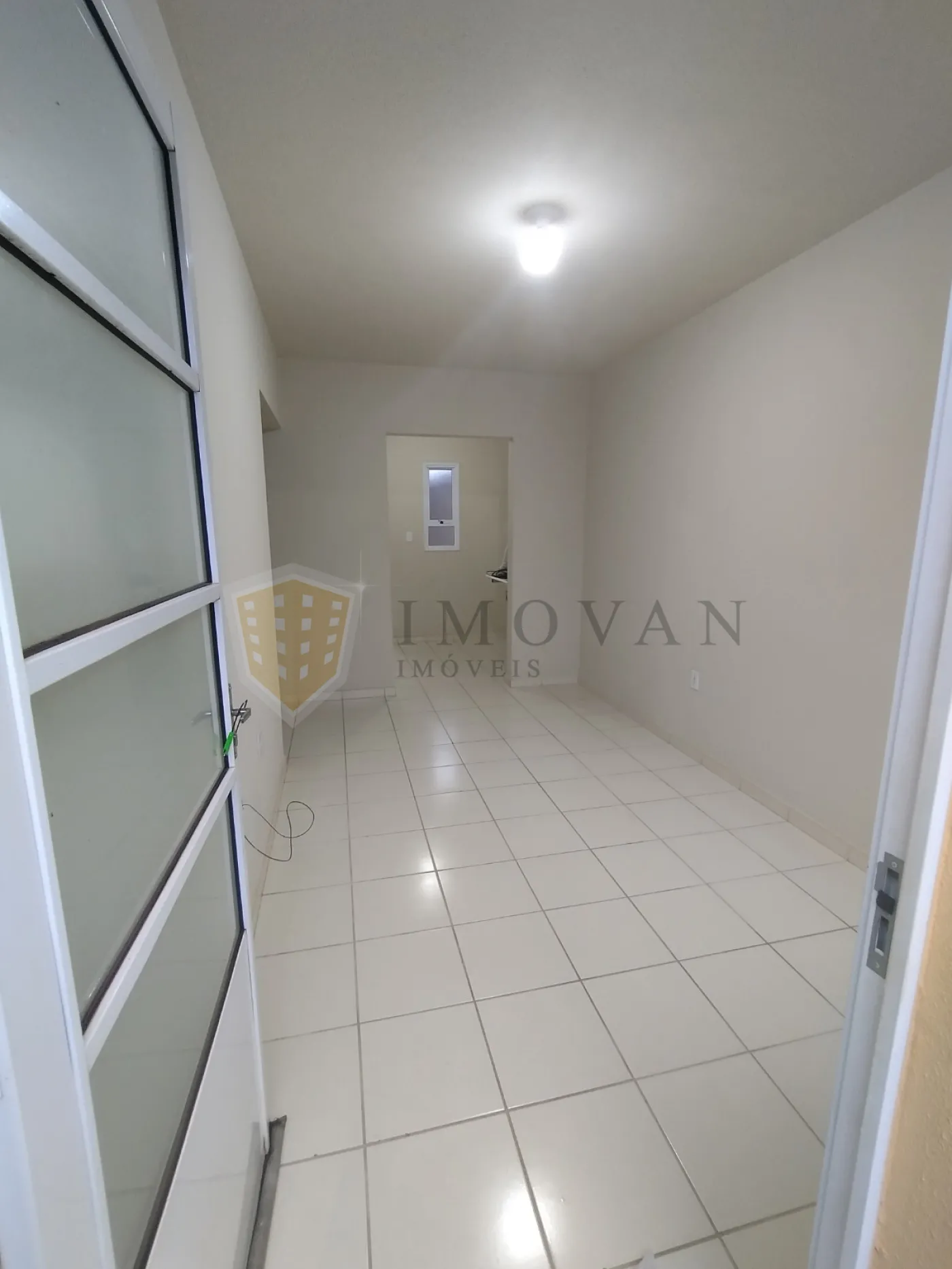 Comprar Casa / Padrão em Ribeirão Preto R$ 220.000,00 - Foto 5