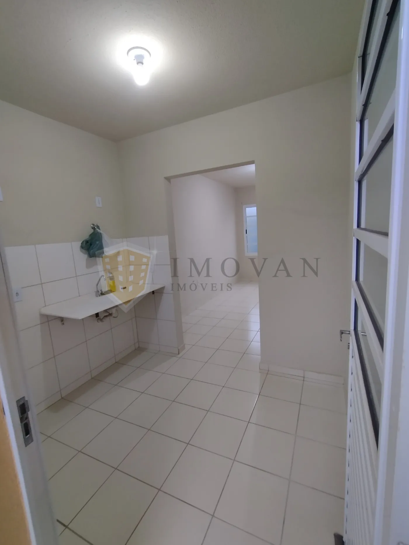 Comprar Casa / Padrão em Ribeirão Preto R$ 220.000,00 - Foto 6