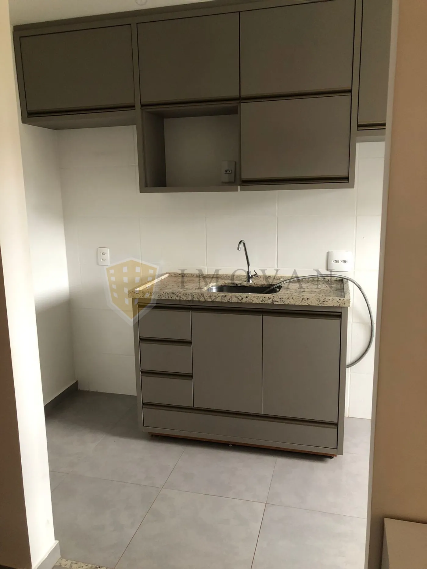 Comprar Apartamento / Padrão em Ribeirão Preto R$ 265.000,00 - Foto 2