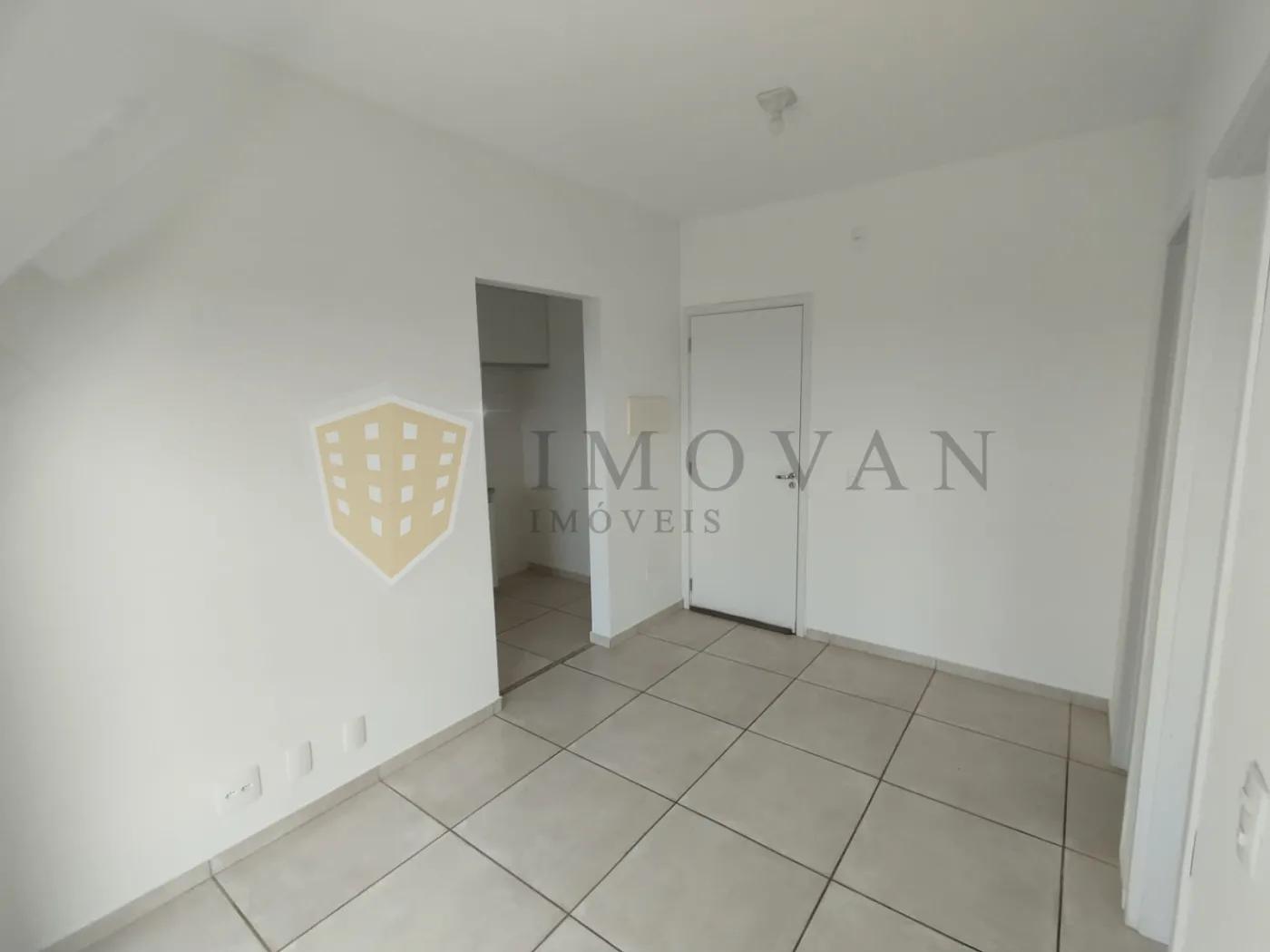 Alugar Apartamento / Padrão em Ribeirão Preto R$ 700,00 - Foto 3