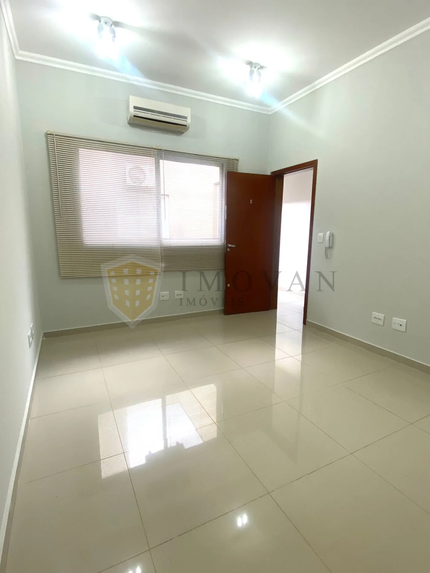 Alugar Comercial / Sala em Ribeirão Preto R$ 900,00 - Foto 6