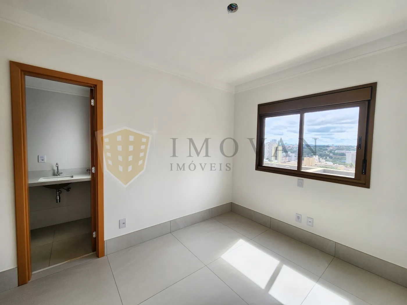 Comprar Apartamento / Padrão em Ribeirão Preto R$ 1.007.000,00 - Foto 8