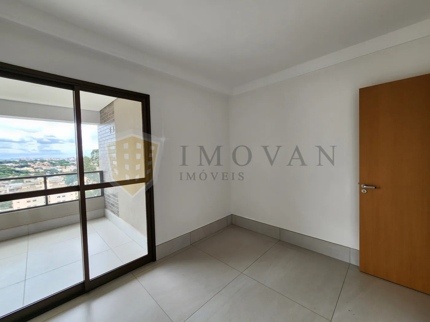 Comprar Apartamento / Padrão em Ribeirão Preto R$ 876.000,00 - Foto 5