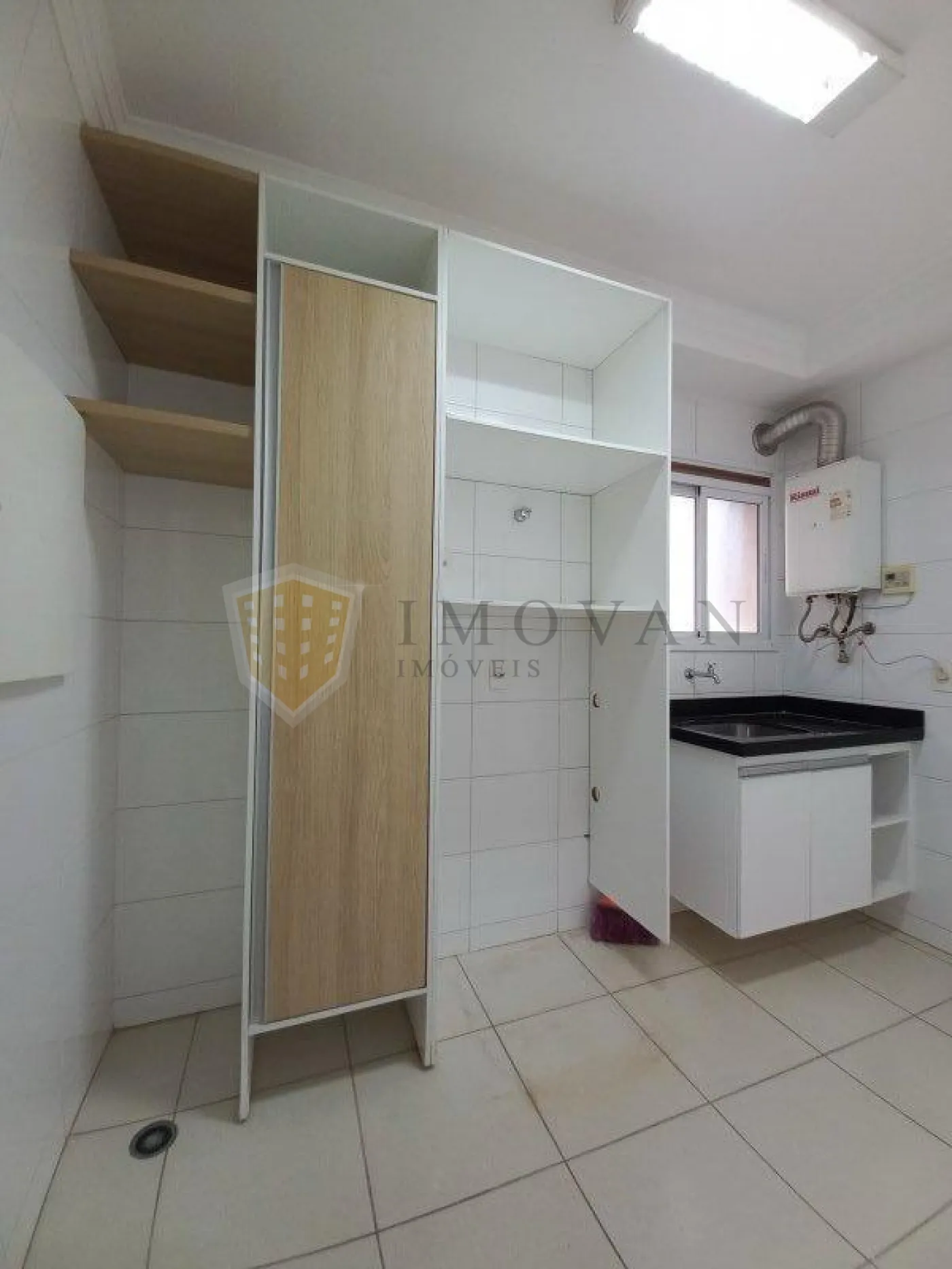 Alugar Apartamento / Padrão em Ribeirão Preto R$ 5.500,00 - Foto 2