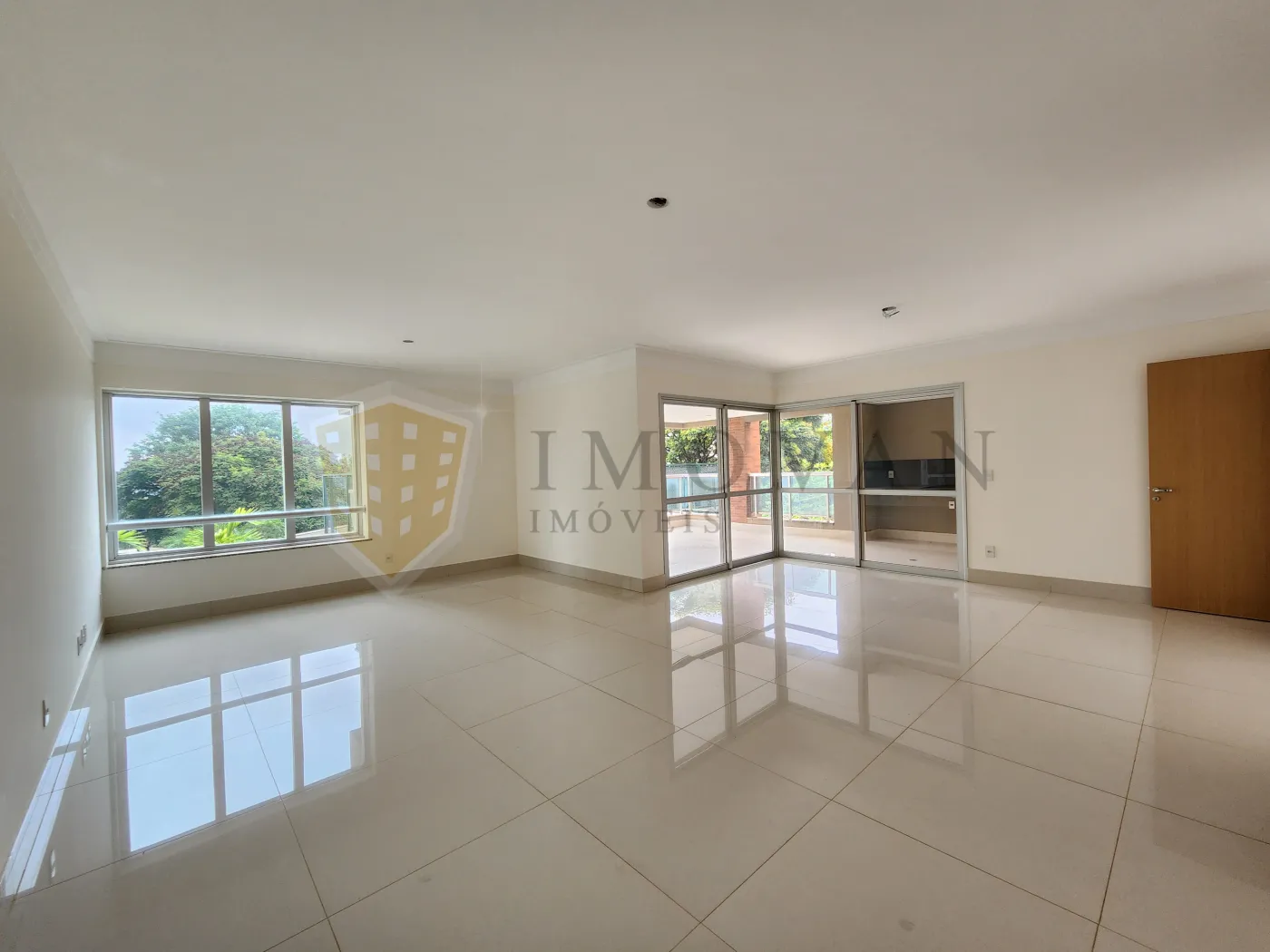 Comprar Apartamento / Padrão em Ribeirão Preto R$ 2.205.000,00 - Foto 3