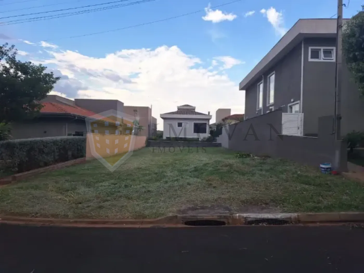 Comprar Terreno / Condomínio em RIBEIRAO PRETO R$ 425.000,00 - Foto 1
