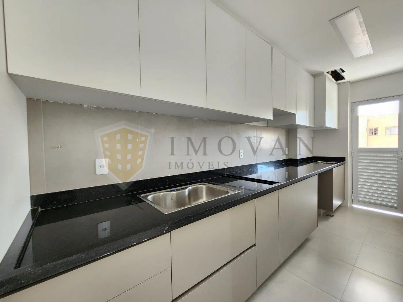 Comprar Apartamento / Padrão em Ribeirão Preto R$ 635.000,00 - Foto 4