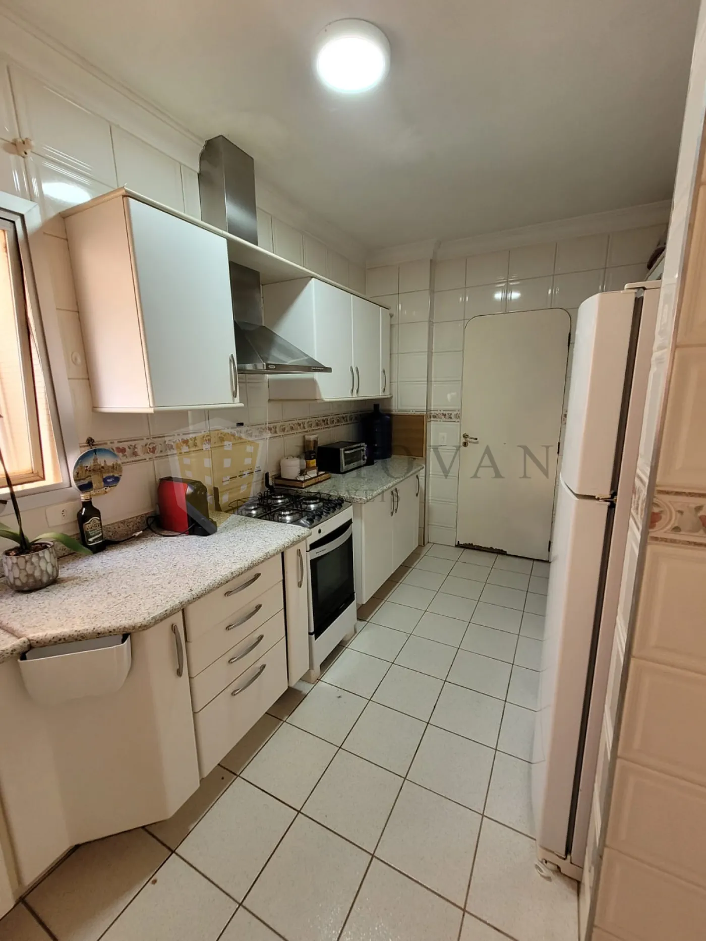 Comprar Apartamento / Padrão em Ribeirão Preto R$ 395.000,00 - Foto 4