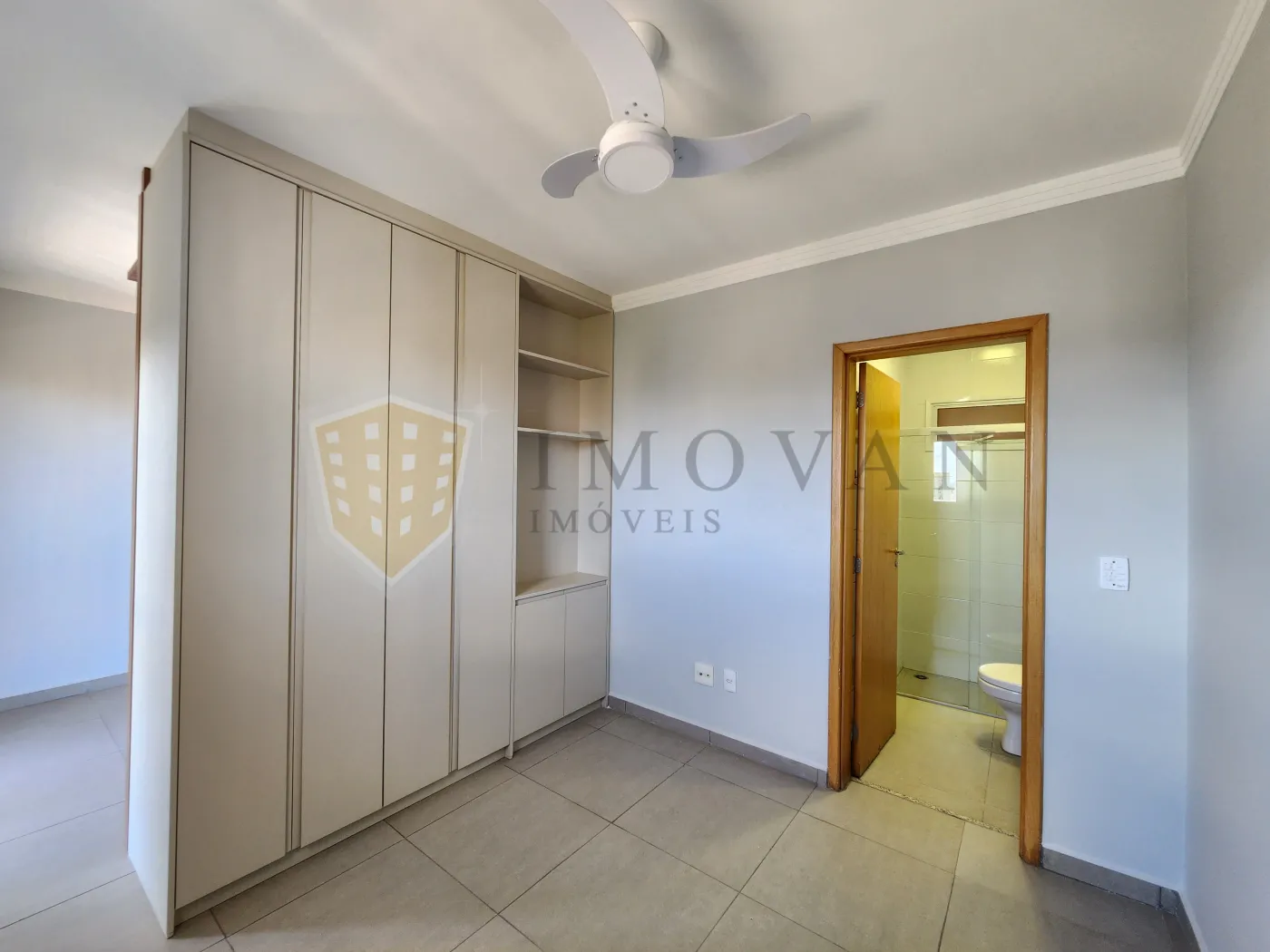 Alugar Apartamento / Padrão em Ribeirão Preto R$ 1.250,00 - Foto 9
