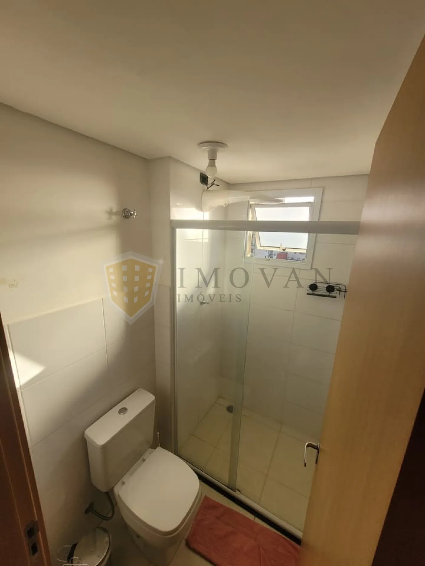 Alugar Apartamento / Padrão em Ribeirão Preto R$ 1.800,00 - Foto 8