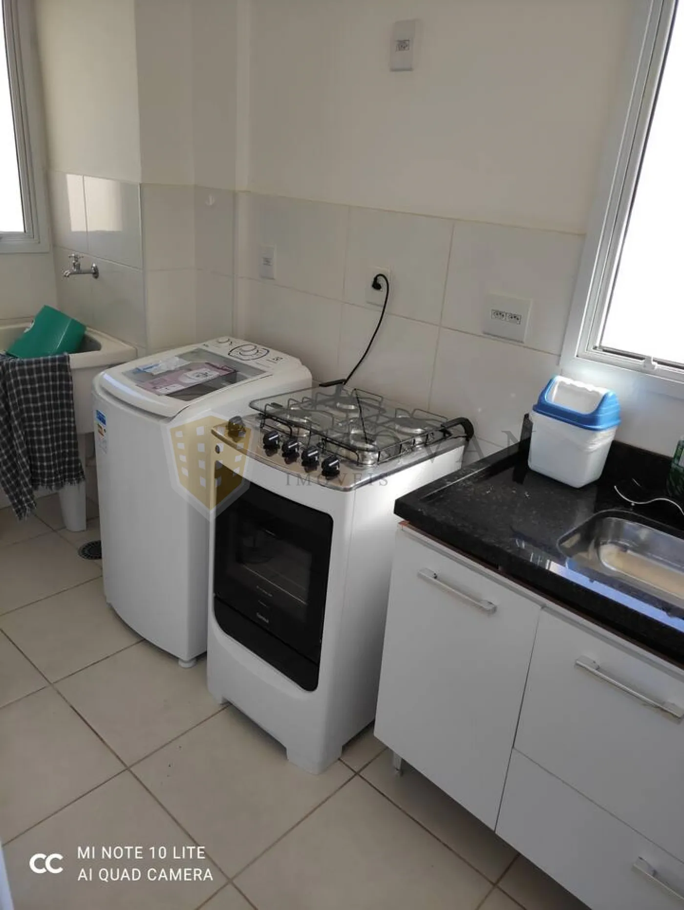 Alugar Apartamento / Padrão em Ribeirão Preto R$ 1.800,00 - Foto 5