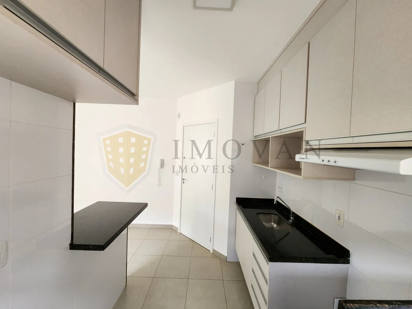 Alugar Apartamento / Padrão em Ribeirão Preto R$ 1.570,00 - Foto 2