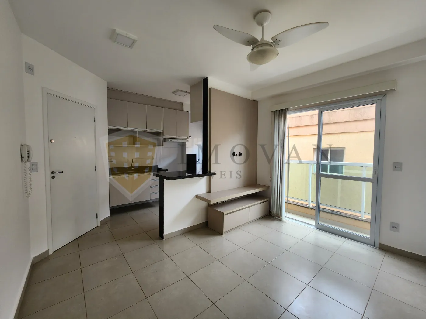 Alugar Apartamento / Padrão em Ribeirão Preto R$ 1.570,00 - Foto 4