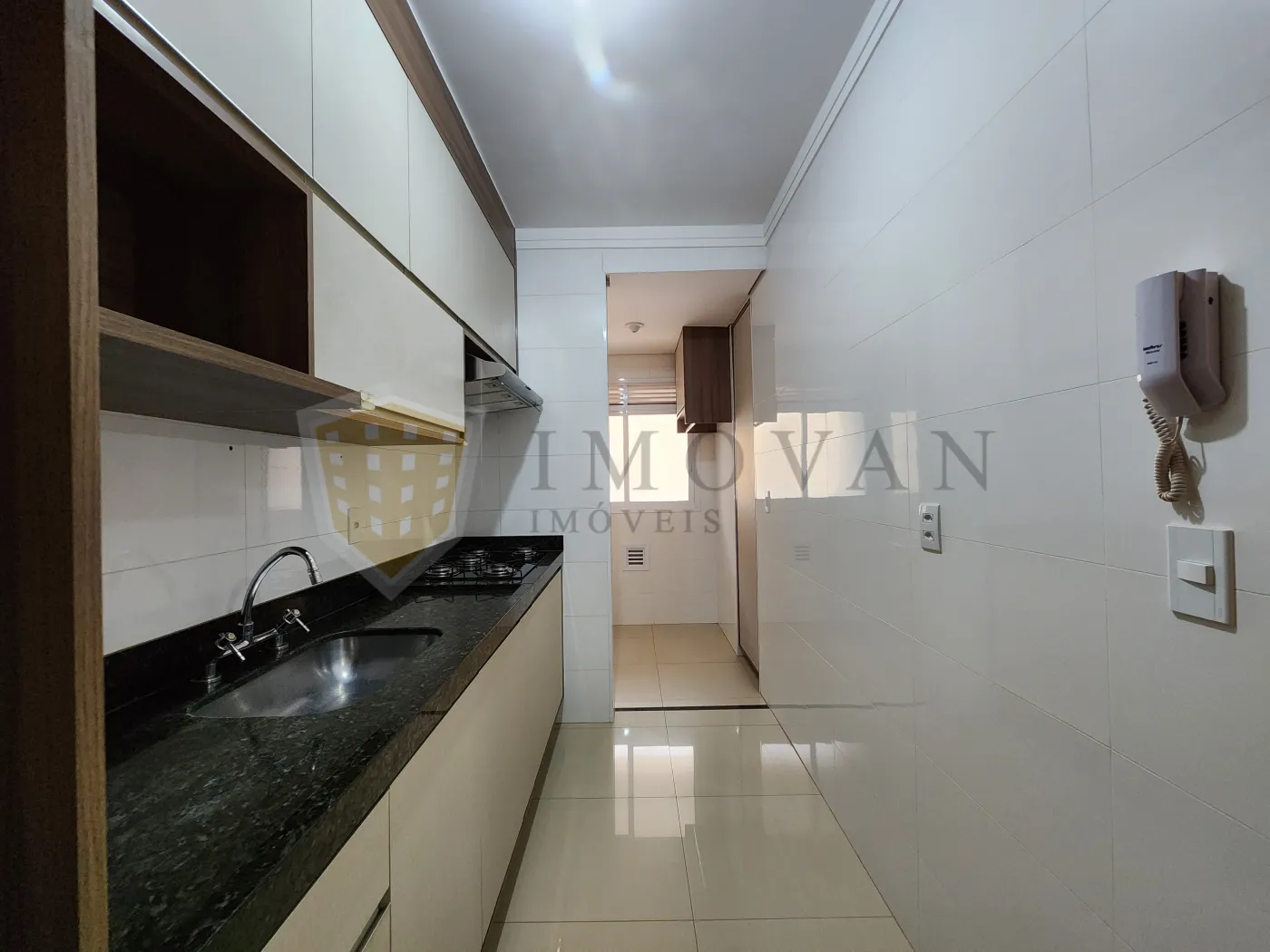 Alugar Apartamento / Padrão em Ribeirão Preto R$ 2.750,00 - Foto 4