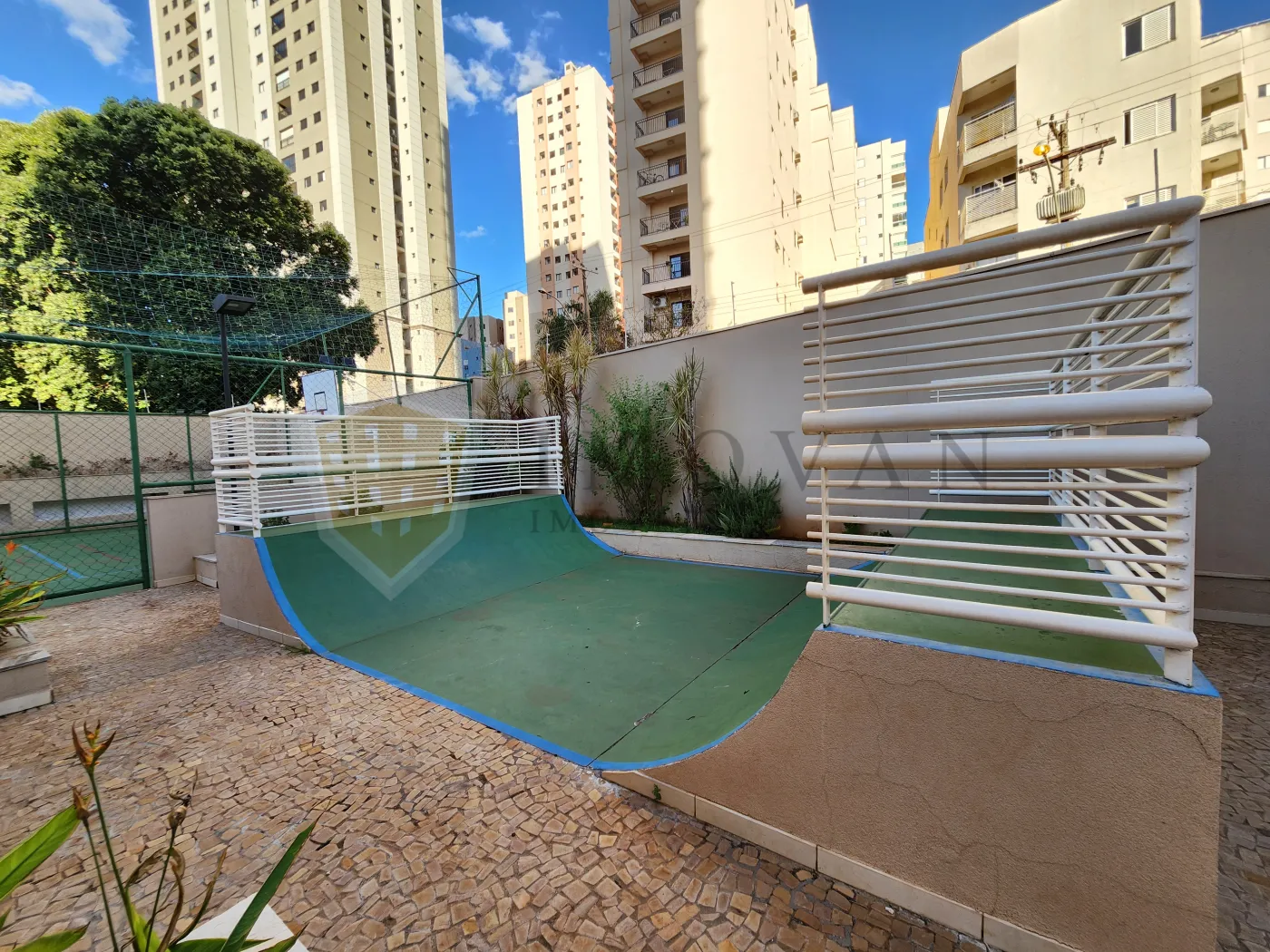 Alugar Apartamento / Padrão em Ribeirão Preto R$ 3.100,00 - Foto 18