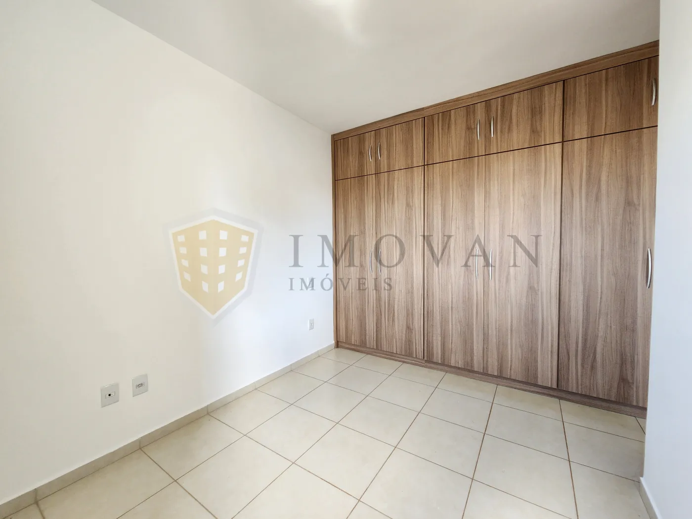 Alugar Apartamento / Padrão em Ribeirão Preto R$ 900,00 - Foto 11