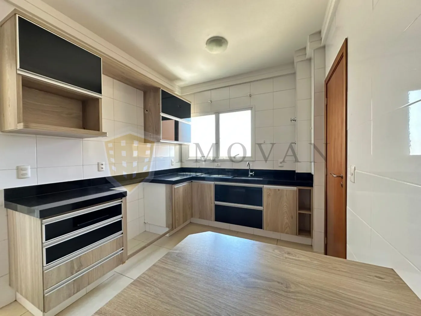 Alugar Apartamento / Padrão em Ribeirão Preto R$ 4.000,00 - Foto 13