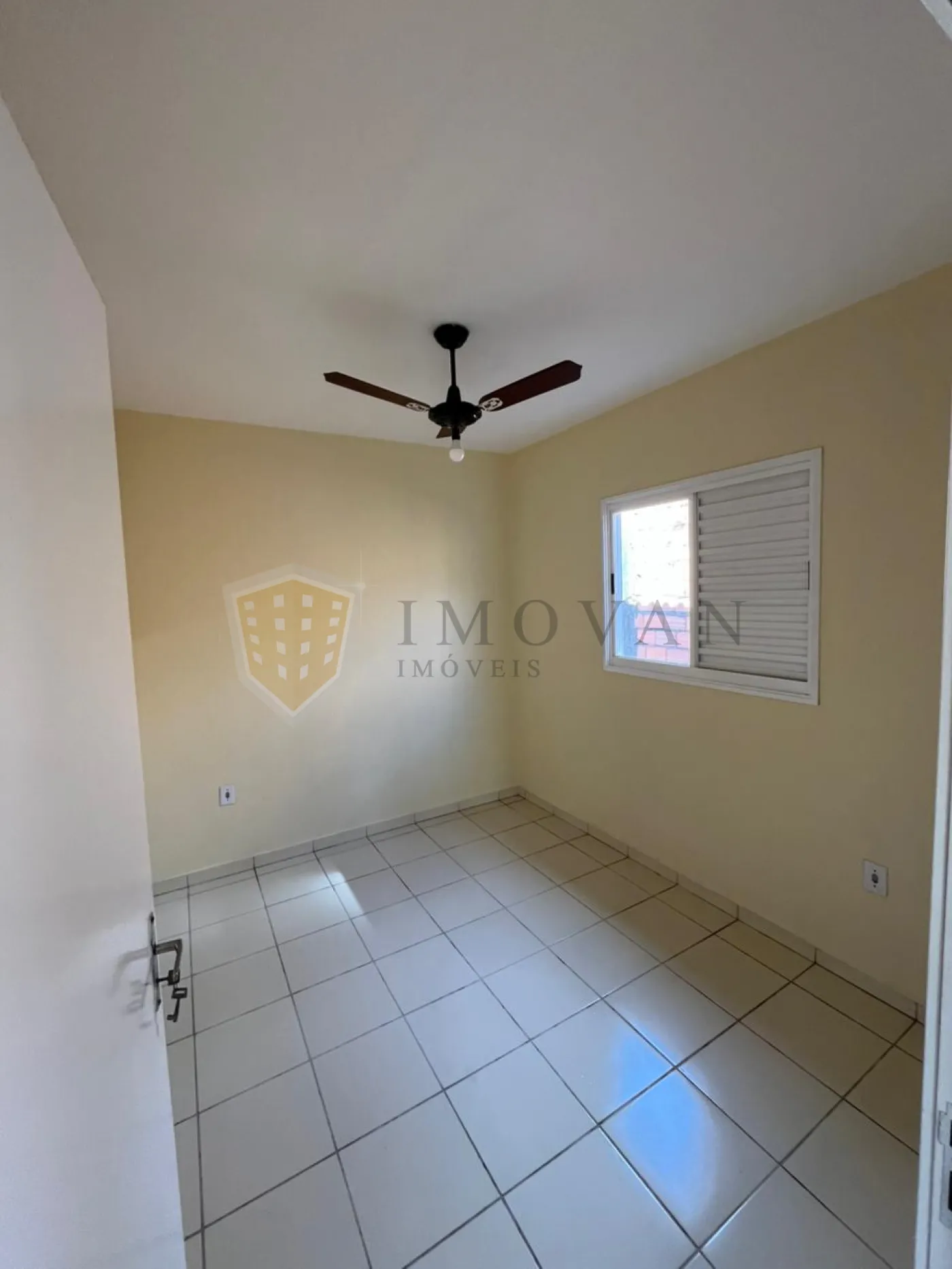 Comprar Casa / Padrão em Ribeirão Preto R$ 220.000,00 - Foto 9