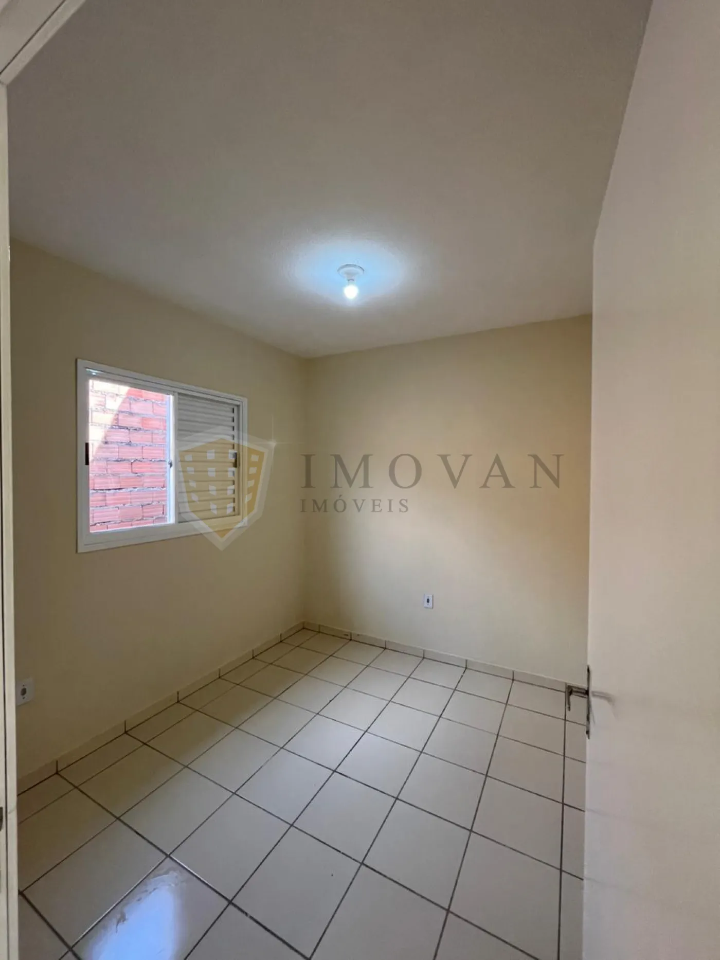 Comprar Casa / Padrão em Ribeirão Preto R$ 220.000,00 - Foto 8