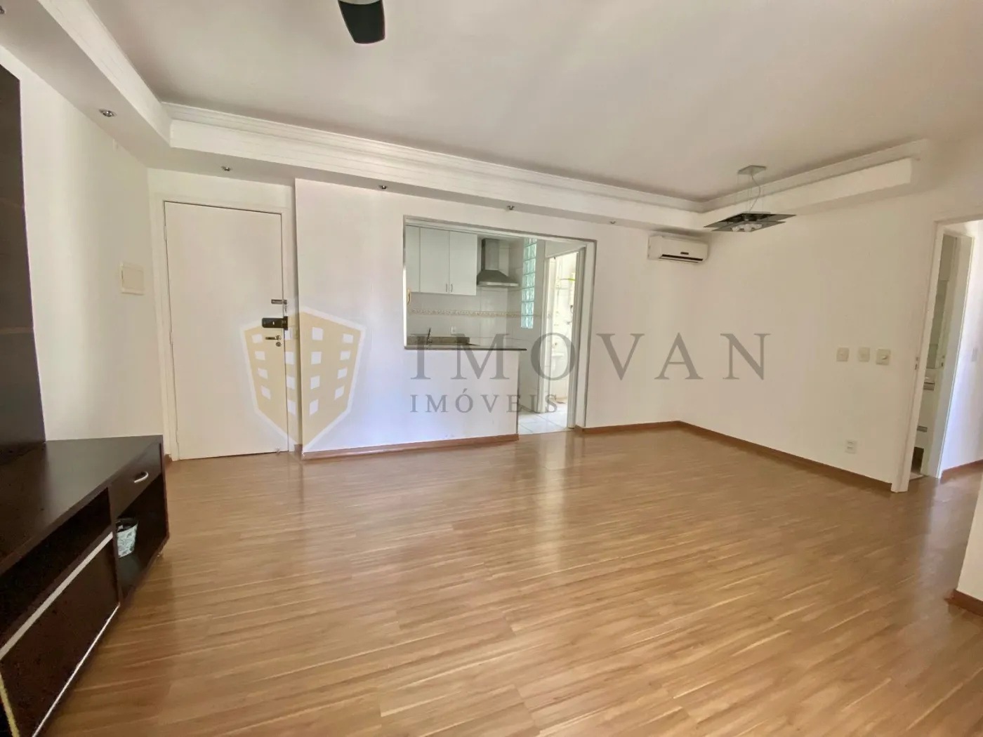 Alugar Apartamento / Padrão em Ribeirão Preto R$ 1.850,00 - Foto 3