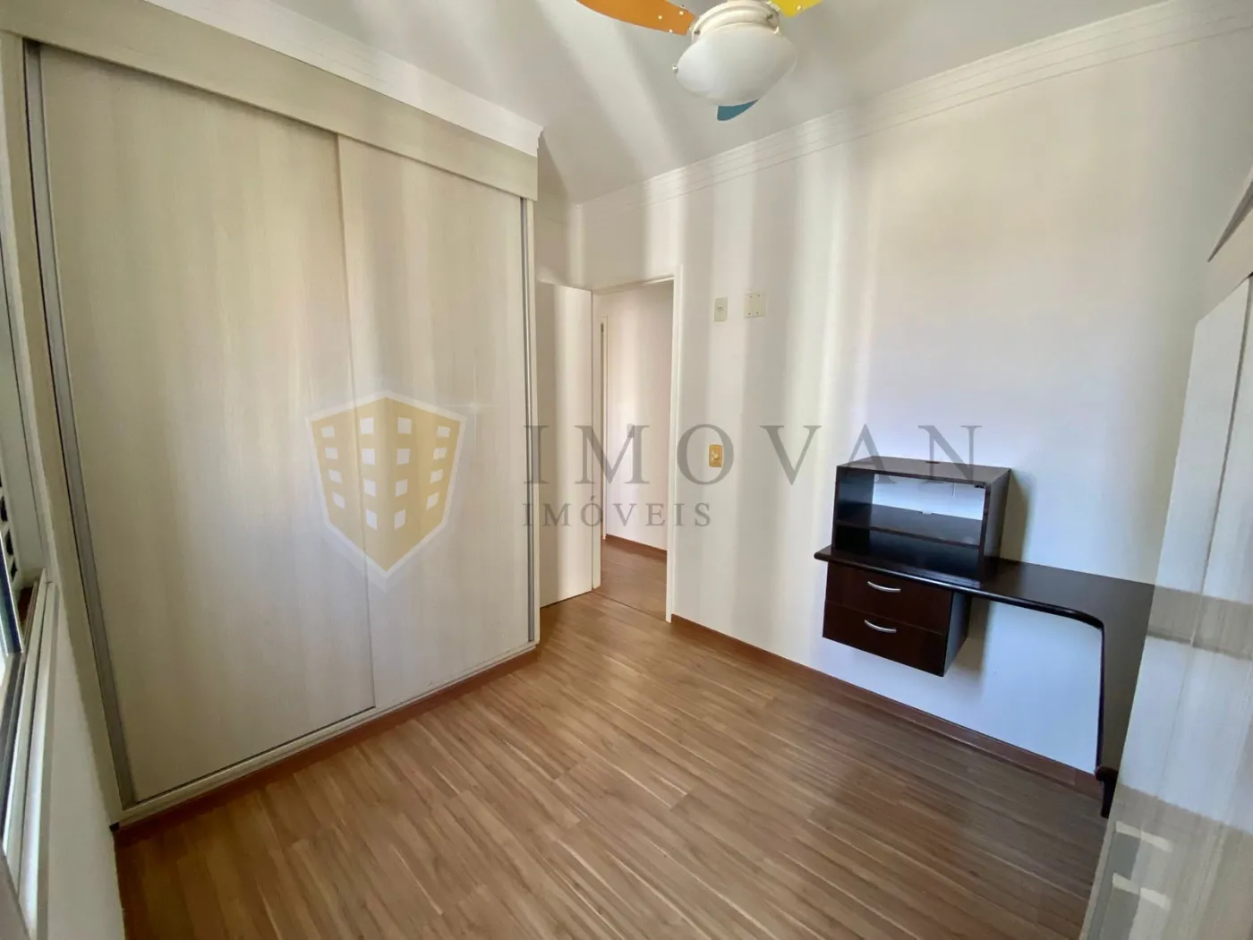 Alugar Apartamento / Padrão em Ribeirão Preto R$ 1.850,00 - Foto 11