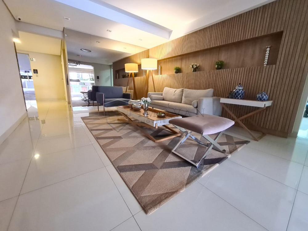 Comprar Apartamento / Padrão em Ribeirão Preto R$ 850.000,00 - Foto 2