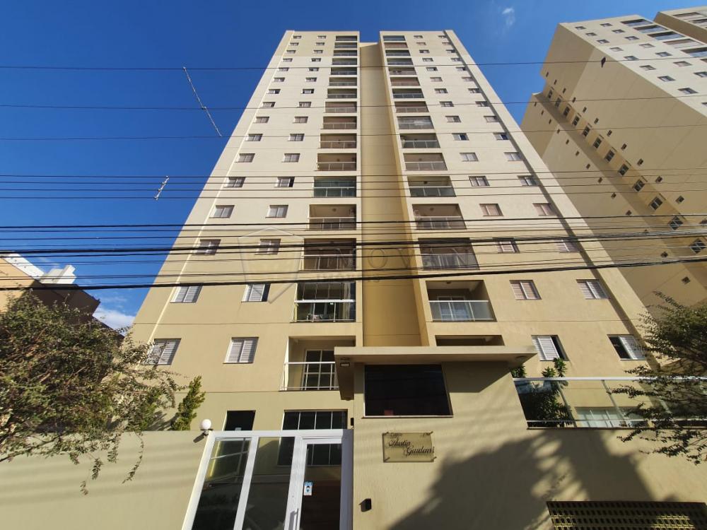 Alugar Apartamento / Padrão em Ribeirão Preto R$ 1.800,00 - Foto 1