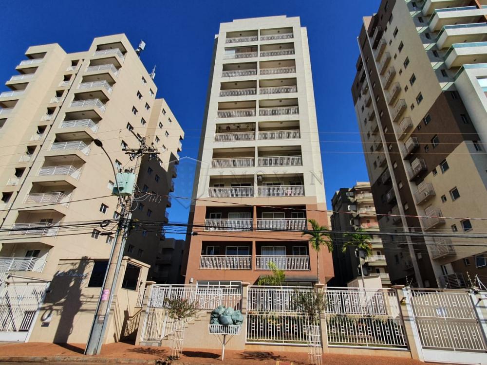 Alugar Apartamento / Padrão em Ribeirão Preto R$ 1.400,00 - Foto 1