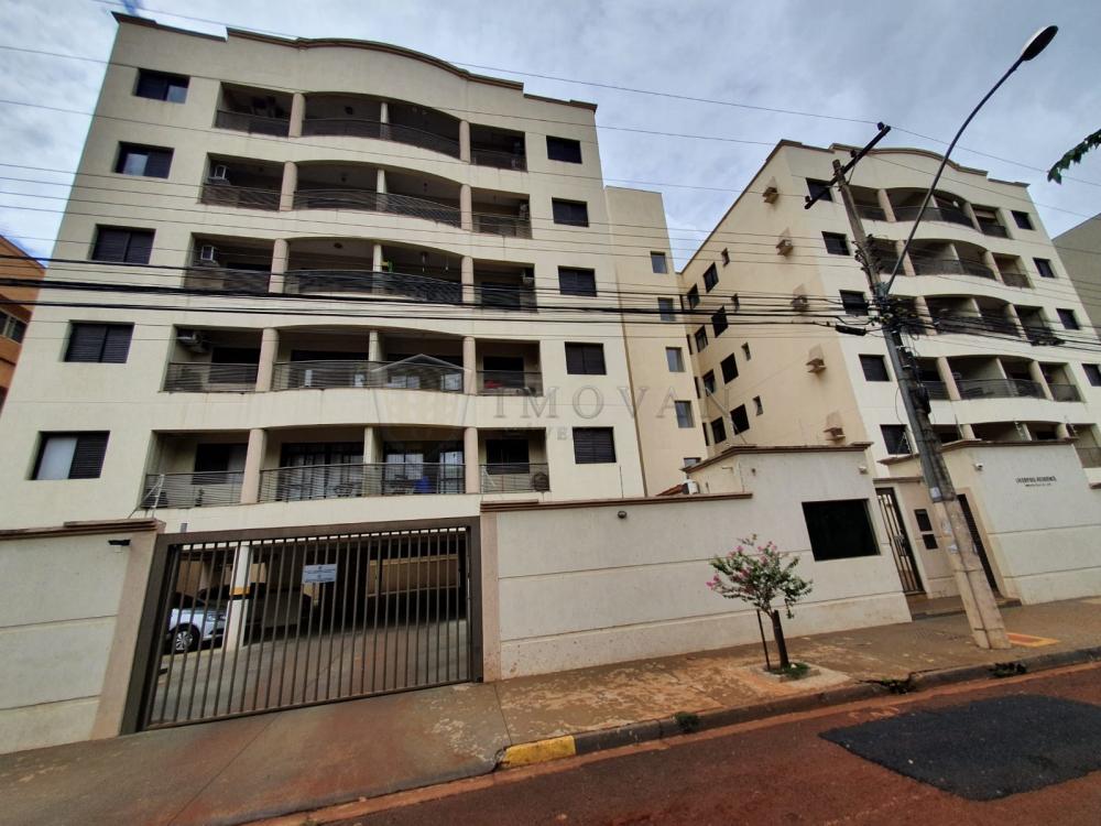 Alugar Apartamento / Padrão em Ribeirão Preto R$ 1.700,00 - Foto 1