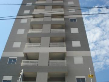 Alugar Apartamento / Padrão em Ribeirão Preto R$ 900,00 - Foto 2