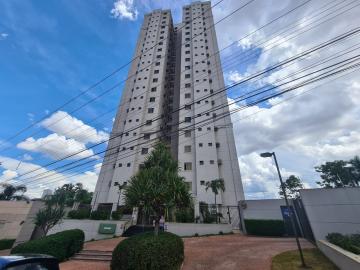 Apartamento / Padrão em Ribeirão Preto Alugar por R$1.800,00