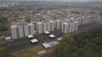 Alugar Apartamento / Padrão em Ribeirão Preto R$ 900,00 - Foto 1