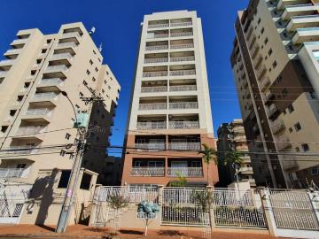 Apartamento / Padrão em Ribeirão Preto Alugar por R$1.200,00