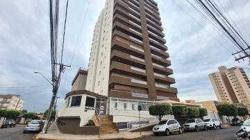 Alugar Apartamento / Padrão em Ribeirão Preto. apenas R$ 2.600,00