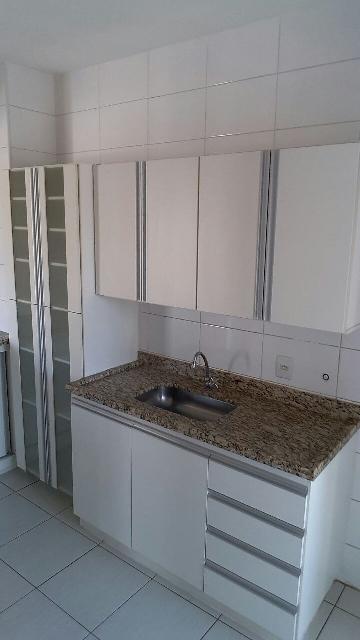 Alugar Apartamento / Padrão em Ribeirão Preto. apenas R$ 280.000,00