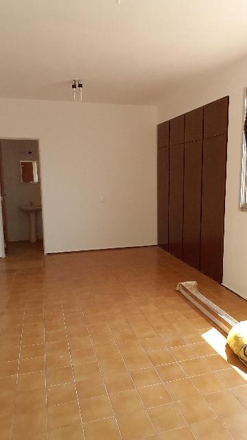 Alugar Apartamento / Kitchnet em Ribeirão Preto R$ 500,00 - Foto 4