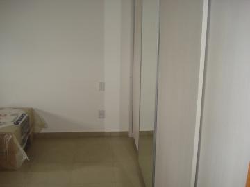 Alugar Apartamento / Padrão em Ribeirão Preto R$ 1.250,00 - Foto 12