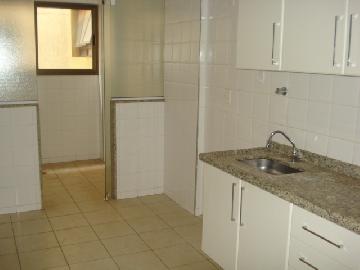 Alugar Apartamento / Padrão em Ribeirão Preto R$ 1.000,00 - Foto 6