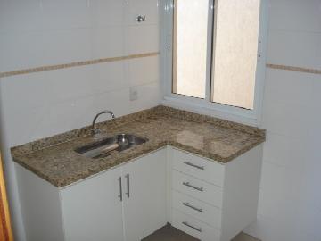 Alugar Apartamento / Padrão em Ribeirão Preto R$ 1.180,00 - Foto 4
