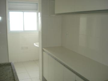 Alugar Apartamento / Padrão em Ribeirão Preto R$ 870,00 - Foto 9