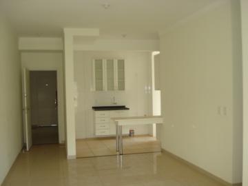 Alugar Apartamento / Padrão em Ribeirão Preto R$ 1.900,00 - Foto 3