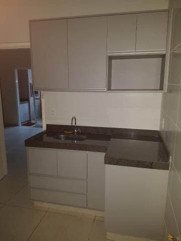 Alugar Apartamento / Padrão em Ribeirão Preto R$ 340.000,00 - Foto 3