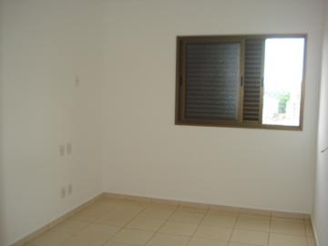 Alugar Apartamento / Padrão em Ribeirão Preto R$ 1.300,00 - Foto 22