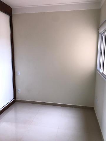 Alugar Apartamento / Padrão em Ribeirão Preto R$ 3.200,00 - Foto 13