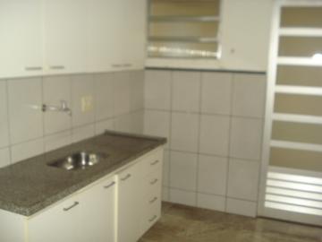 Alugar Casa / Condomínio em Ribeirão Preto R$ 1.800,00 - Foto 6