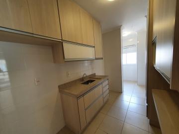 Alugar Apartamento / Padrão em Ribeirão Preto R$ 3.700,00 - Foto 2