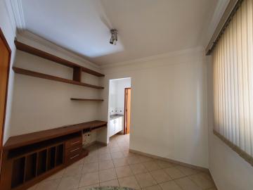 Alugar Apartamento / Padrão em Ribeirão Preto R$ 1.000,00 - Foto 2