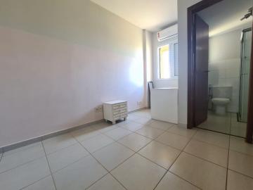 Alugar Apartamento / Padrão em Ribeirão Preto R$ 1.590,00 - Foto 8