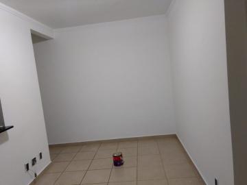 Alugar Apartamento / Padrão em Ribeirão Preto R$ 650,00 - Foto 5